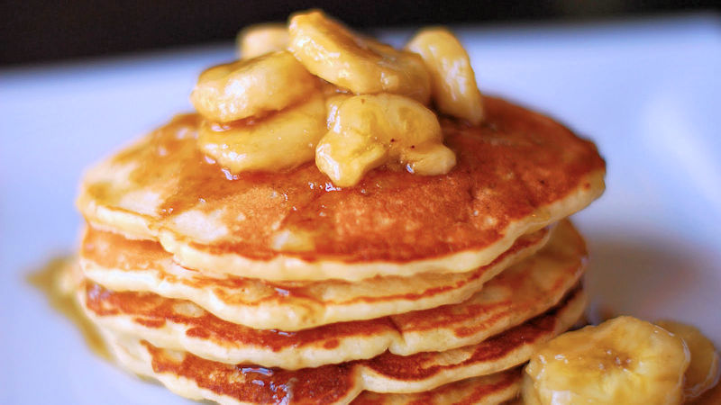 Banana honey pancakes