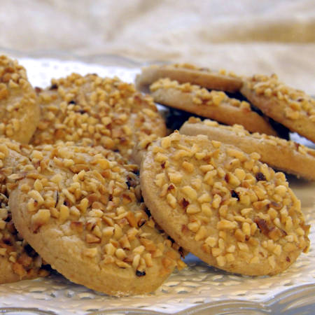 Honey and nuts biscuits